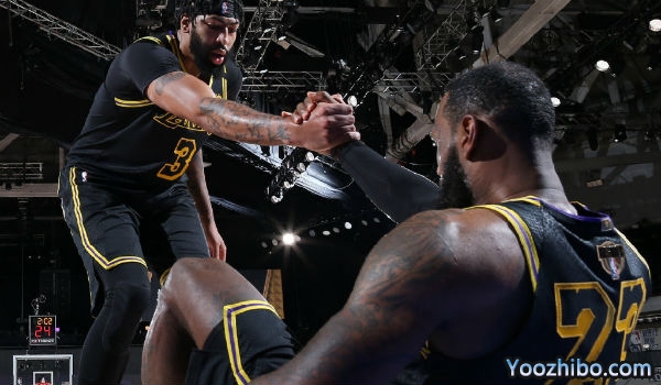 <a href=/lanqiumianfei/lakers/ target=_blank class=infotextkey>湖人</a>再胜<a href=/lanqiumianfei/heat/ target=_blank class=infotextkey>热火</a>大比分2-0领先